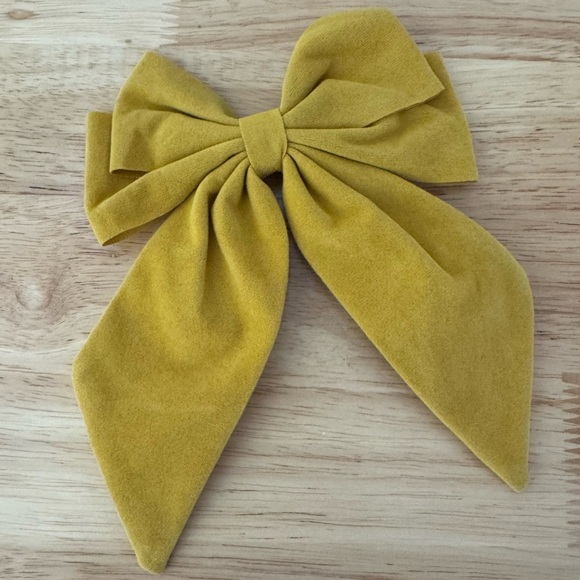 Sezane Accessories - Sezane Gorgeous Mustard Yellow Cottagecore Hair Bow